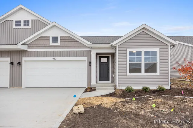 $369,900 | 982 Scioto Drive Northwest, Unit 3, Comstock Park, MI 49321