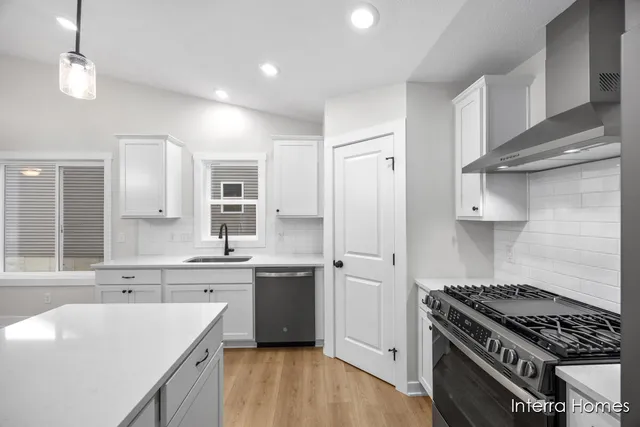 $369,900 | 982 Scioto Drive Northwest, Unit 3, Comstock Park, MI 49321