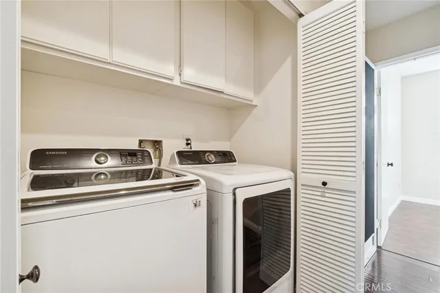 $799,900 | 23301 Preston Way, Valencia, CA 91354