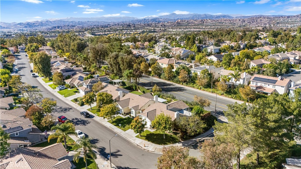 23301 Preston Way Valencia, CA 91354 - Photo 29 of 55