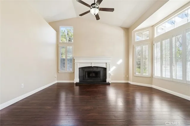 $799,900 | 23301 Preston Way, Valencia, CA 91354