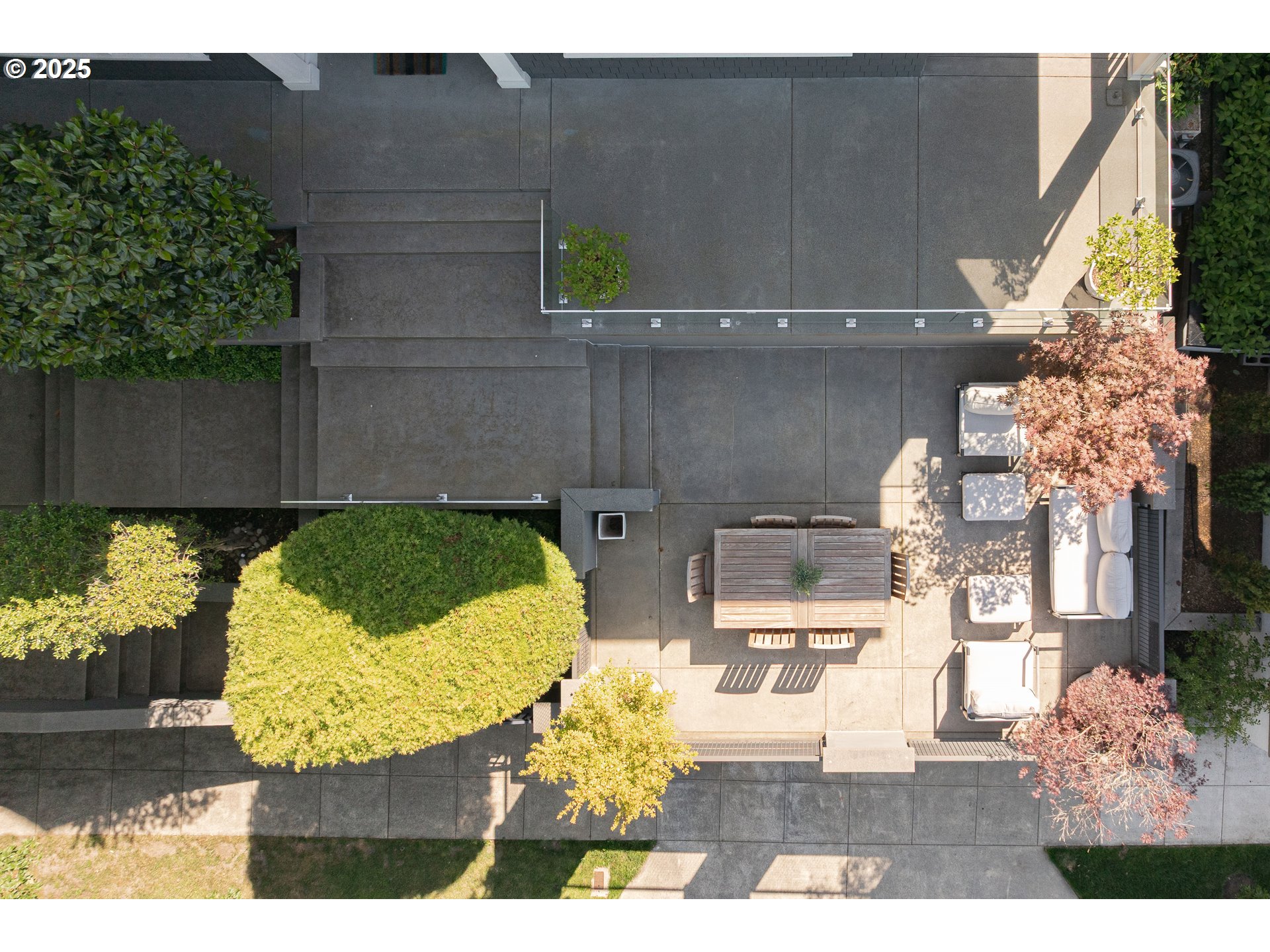 2862 Northwest Westover Road Portland, OR 97210 - Photo 46 of 48 Gallery Image 46