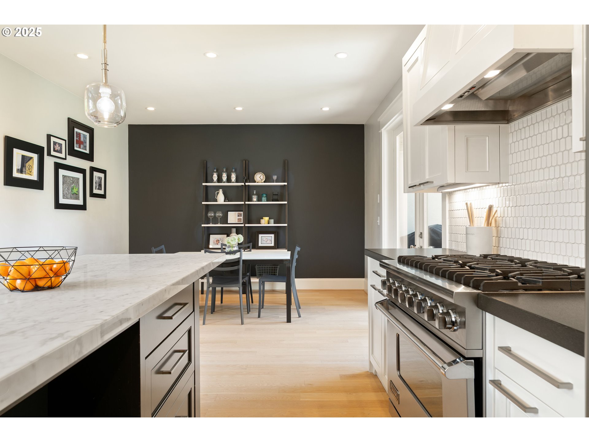 2862 Northwest Westover Road Portland, OR 97210 - Photo 7 of 48 Gallery Image 7