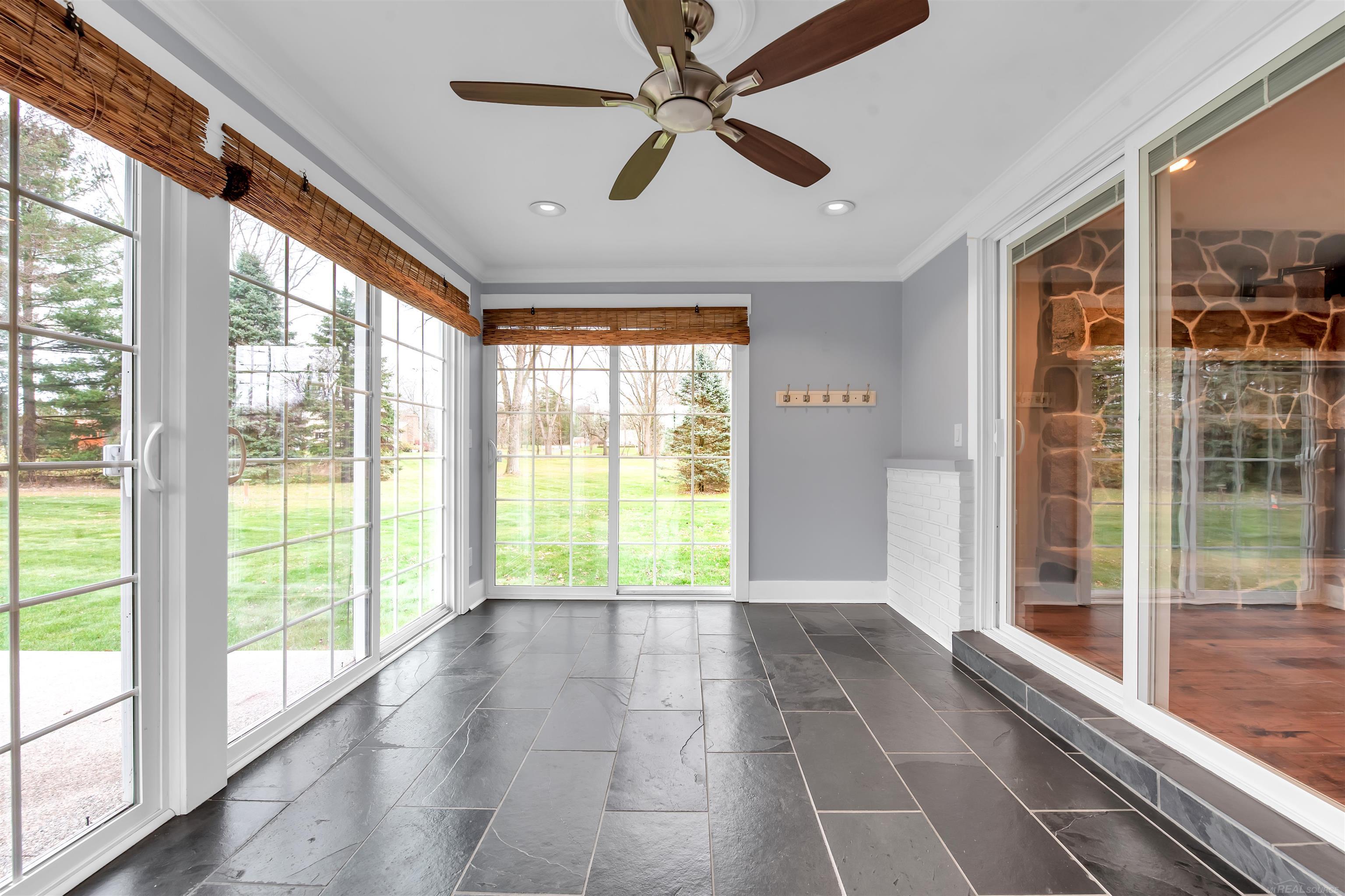 8300 Holcomb Road Clarkston, MI 48348 - Photo 22 of 33 50096307-21.JPG