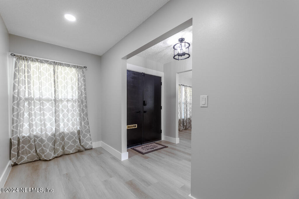 8182 Alderman Road Jacksonville, FL 32211 - Photo 12 of 33 39379_66d236aba73a0_08.30.2024_image-12