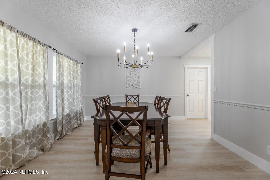 8182 Alderman Road Jacksonville, FL 32211 - Photo 13 of 33 39379_66d236bb39540_08.30.2024_image-13
