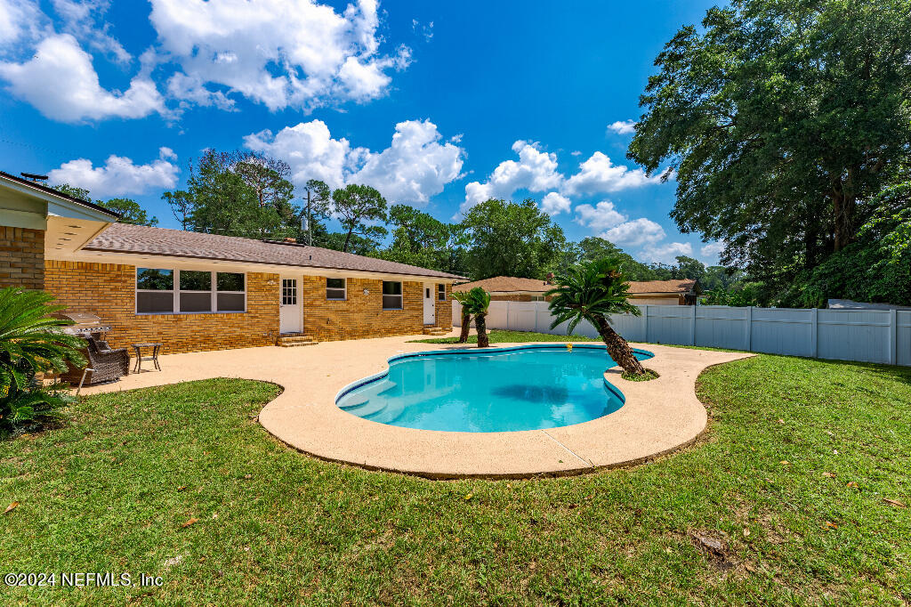 8182 Alderman Road Jacksonville, FL 32211 - Photo 7 of 33 39379_66d23660d988a_08.30.2024_image-7