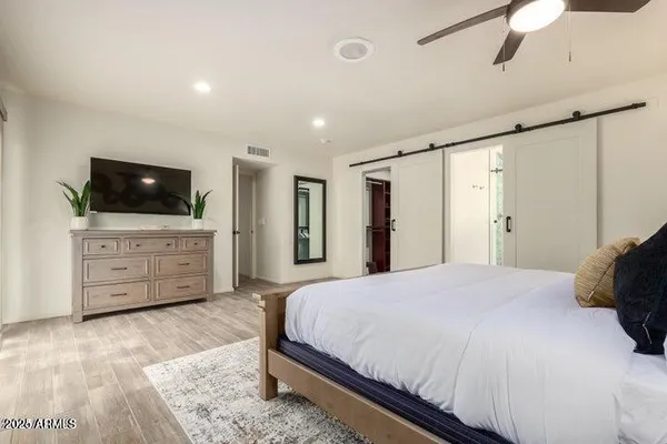 $4,500 | 3357 East Hatcher Road, Phoenix, AZ 85028