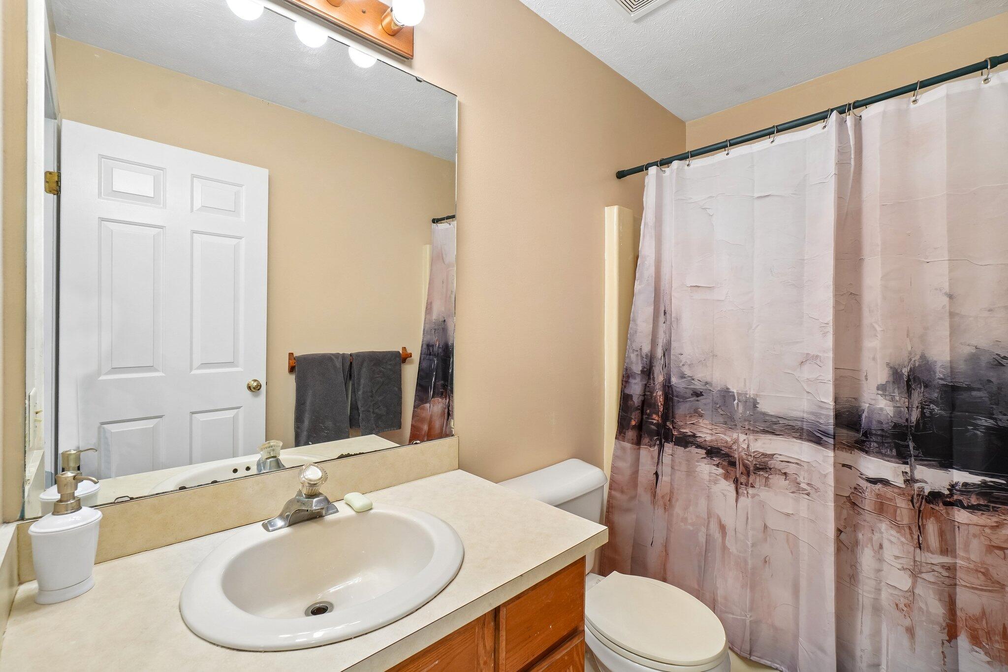 6338 Dalton Ridge Brighton, MI 48116 - Photo 28 of 44 31-web-or-mls-Dalton Rdg-S1605-031