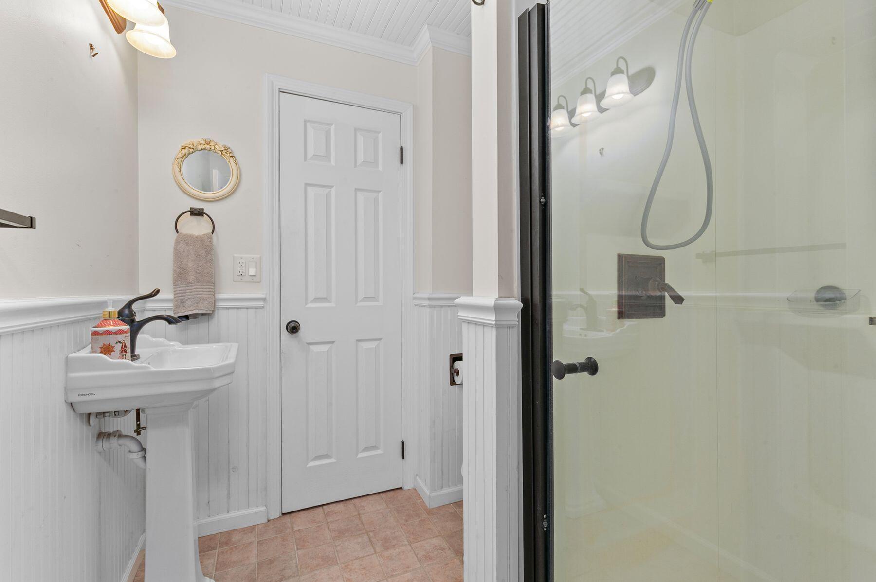 40420 102nd Street Randall, WI 53128 - Photo 14 of 32 Full Bath