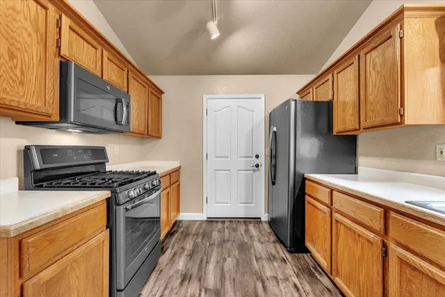 $420,000 | 662 Ansley Court, Redding, CA 96003