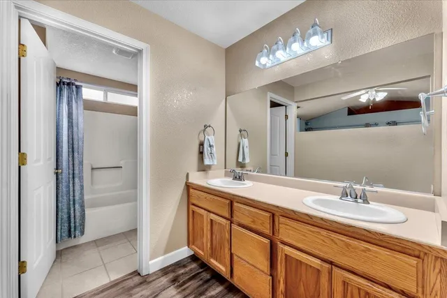 $420,000 | 662 Ansley Court, Redding, CA 96003