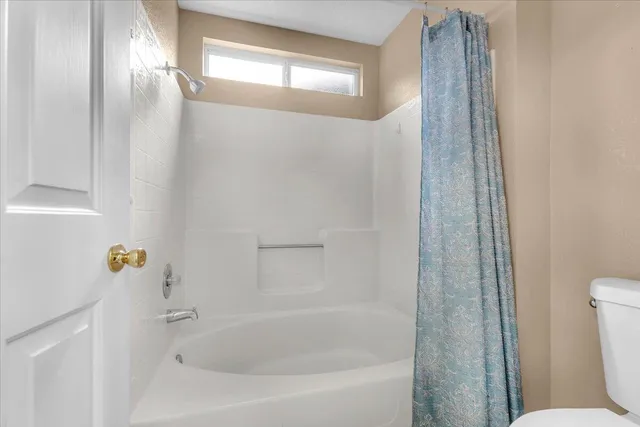 $420,000 | 662 Ansley Court, Redding, CA 96003