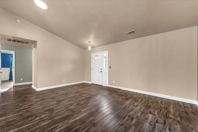 $420,000 | 662 Ansley Court, Redding, CA 96003