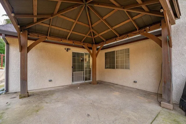 $420,000 | 662 Ansley Court, Redding, CA 96003