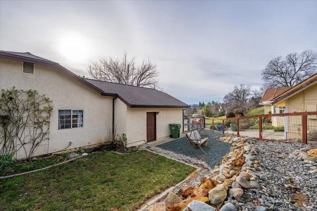 $420,000 | 662 Ansley Court, Redding, CA 96003
