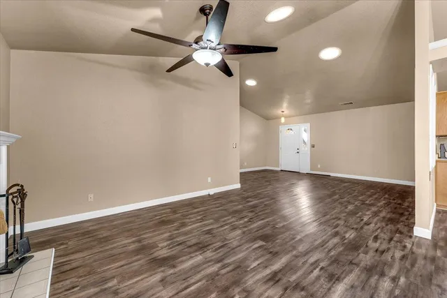 $420,000 | 662 Ansley Court, Redding, CA 96003