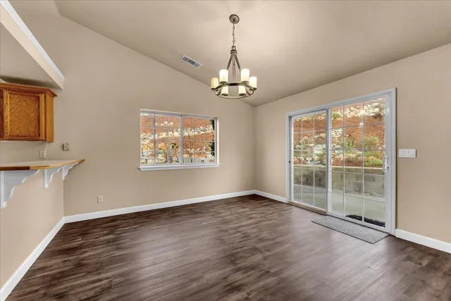 $420,000 | 662 Ansley Court, Redding, CA 96003