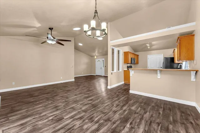 $420,000 | 662 Ansley Court, Redding, CA 96003