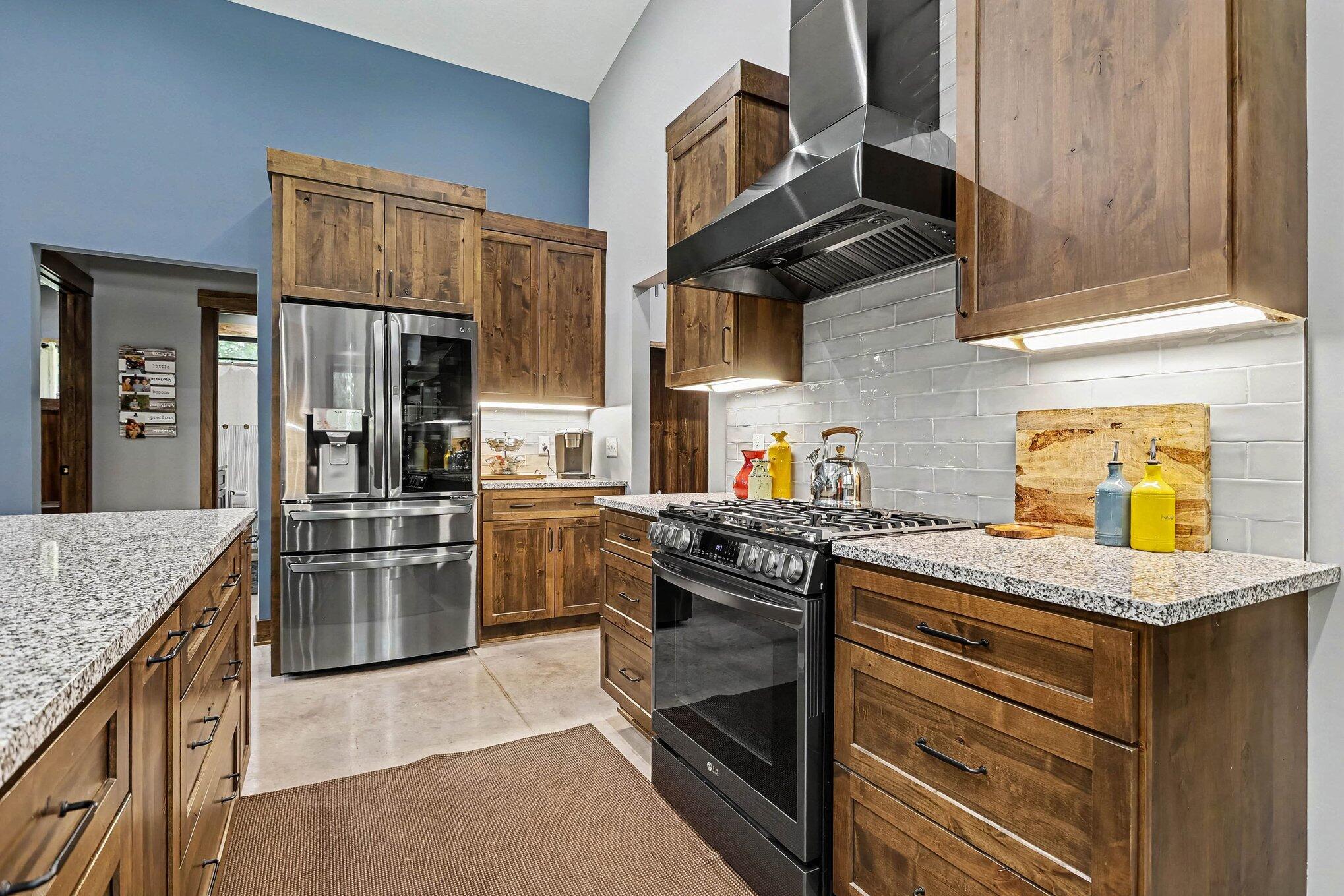 86960 County Road 681 Decatur, MI 49045 - Photo 13 of 47 KITCHEN