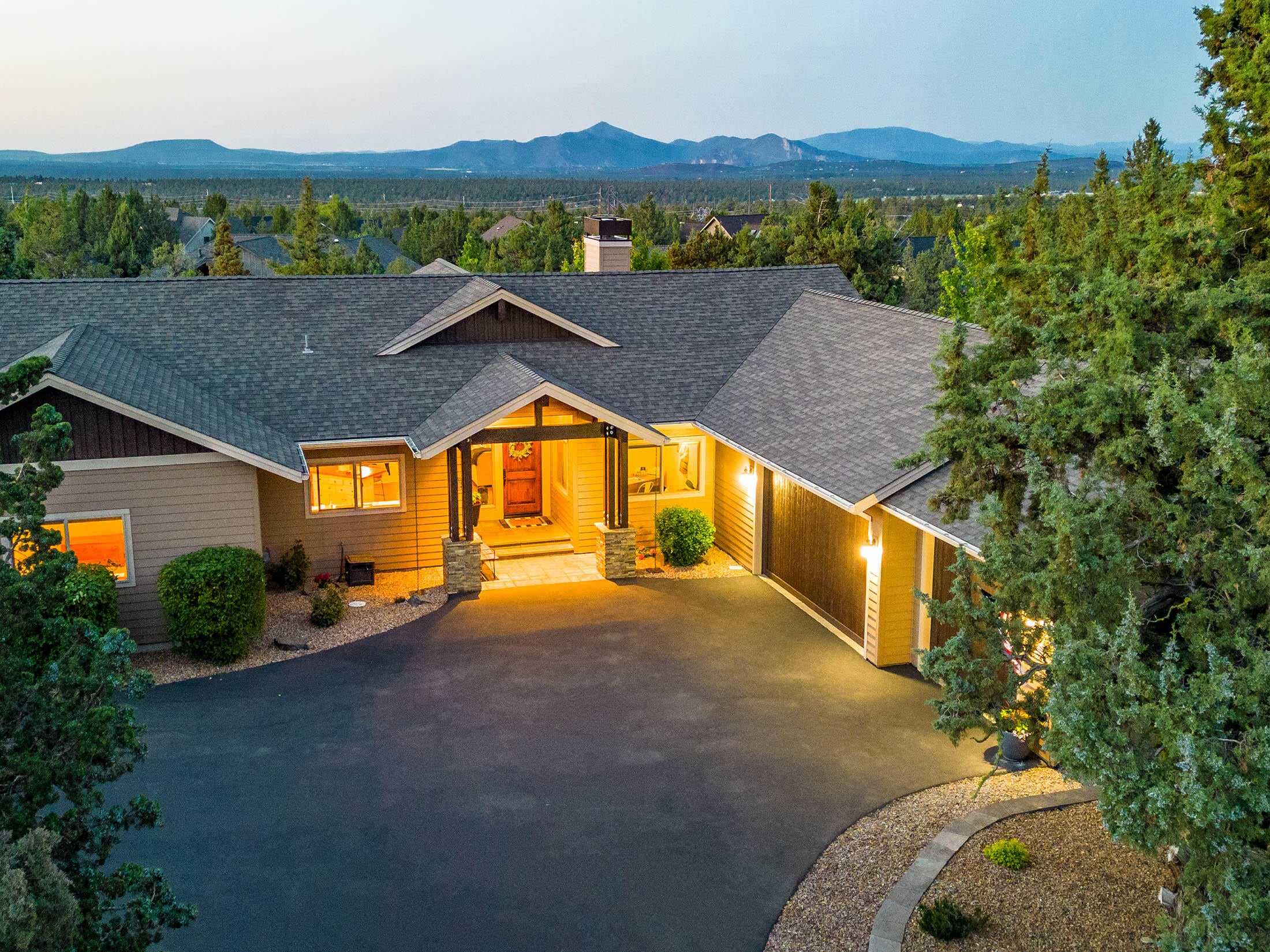 10295 Sundance Ridge Loop Redmond, OR 97756 - Photo 7 of 67 10295 Sundance Ridge Loop aerial_0615