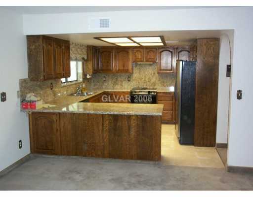 421 Blackridge Road Henderson, NV 89015 - Photo 7 of 7 Kitchen.
