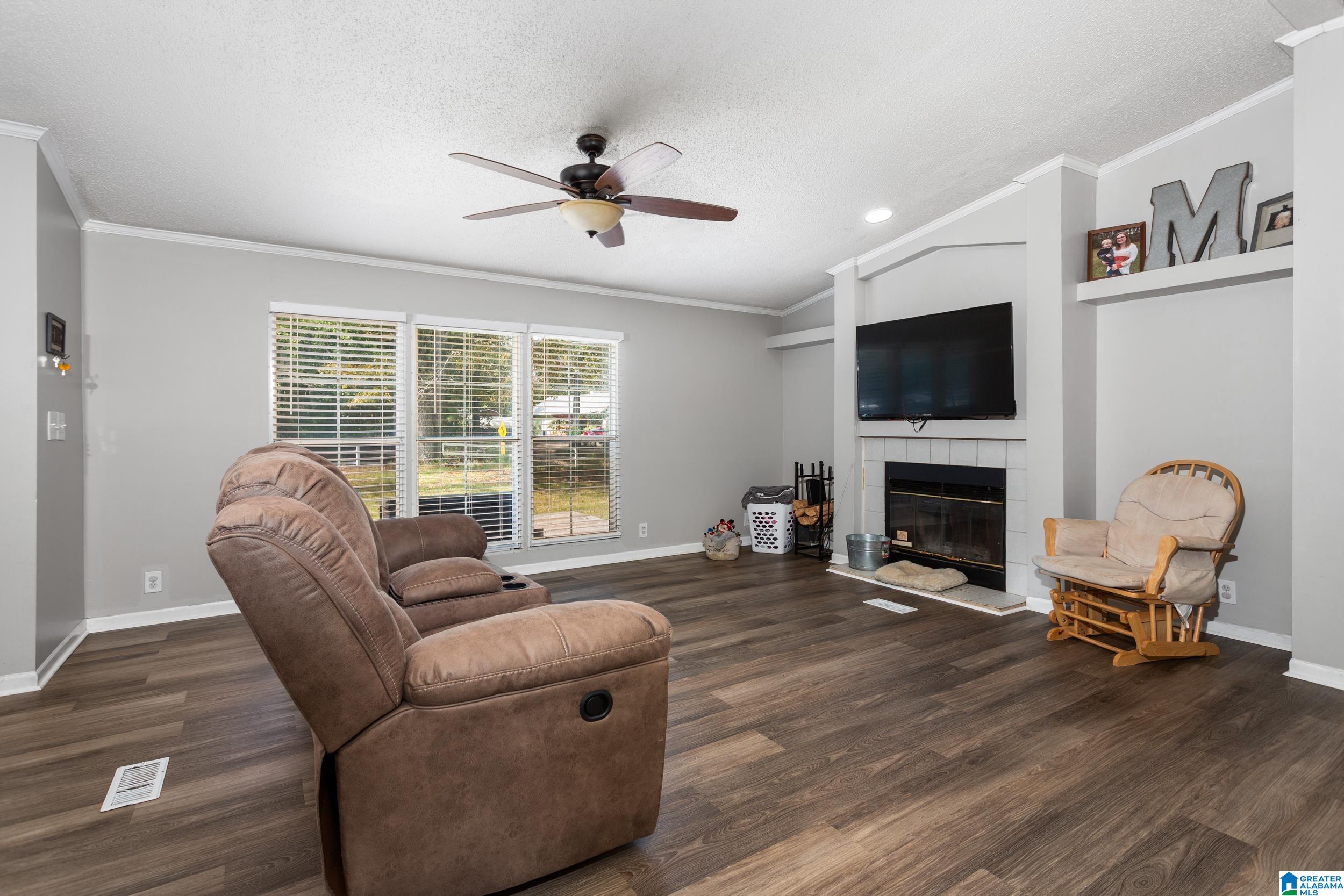 1838 Spring Hill Road Talladega, AL 35160 - Photo 5 of 32