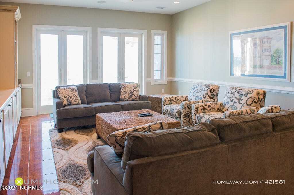 389 West First Street Ocean Isle Beach, NC 28469 - Photo 22 of 25 21