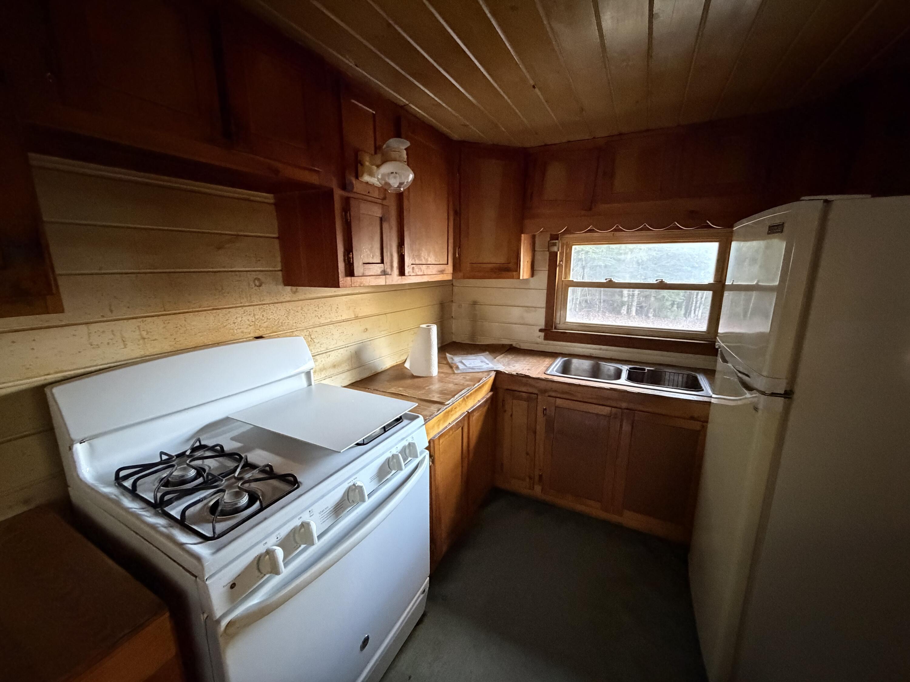 2304 Maxwell Road Springfield, ME 04487 - Photo 10 of 15