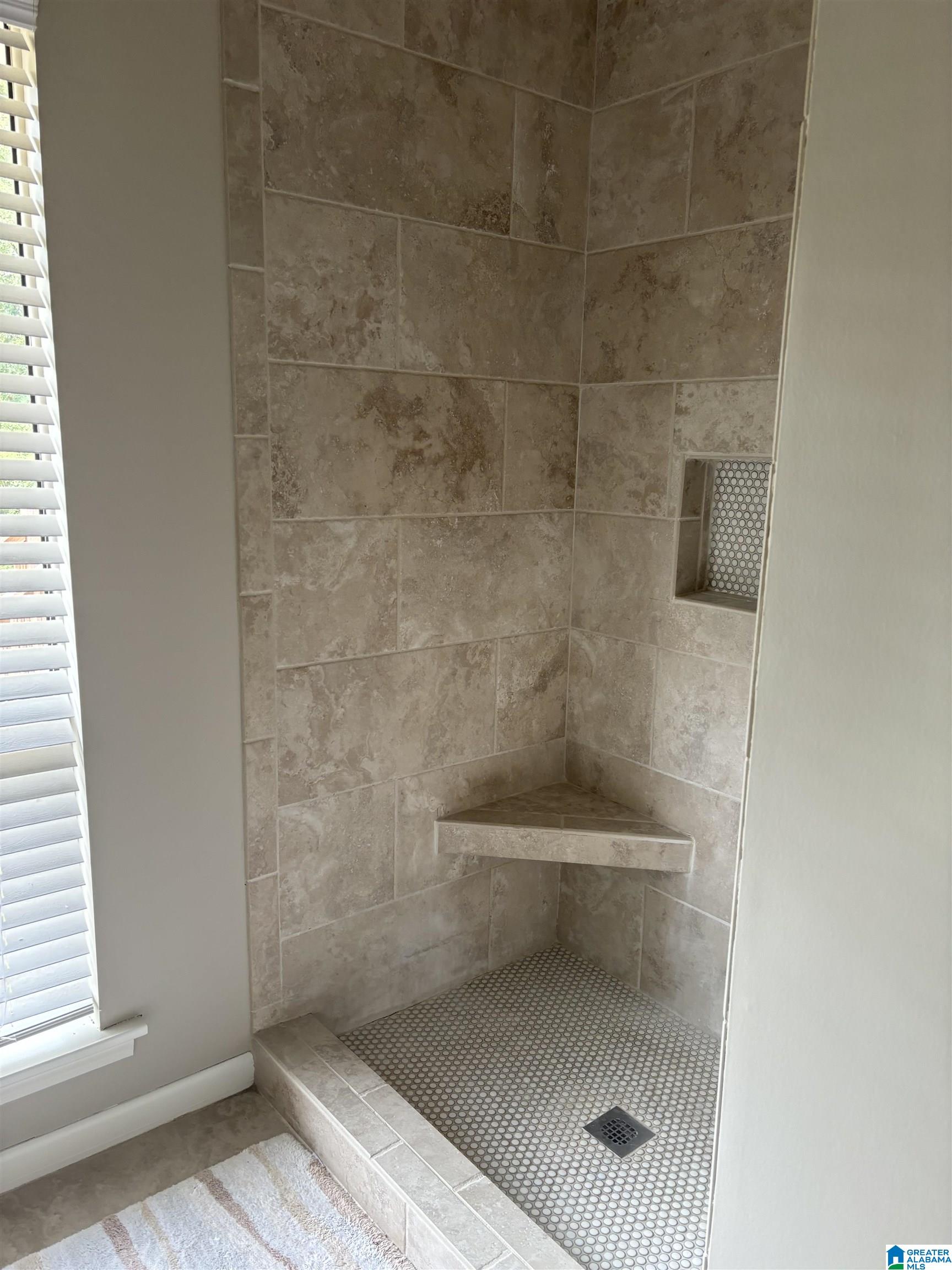 1320 Caribbean Circle Alabaster, AL 35007 - Photo 37 of 43