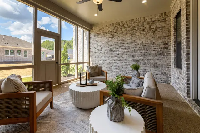 $639,900 | 70 Independence Lane, Rossville, TN 38066