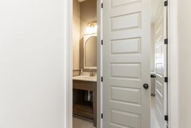 $639,900 | 70 Independence Lane, Rossville, TN 38066