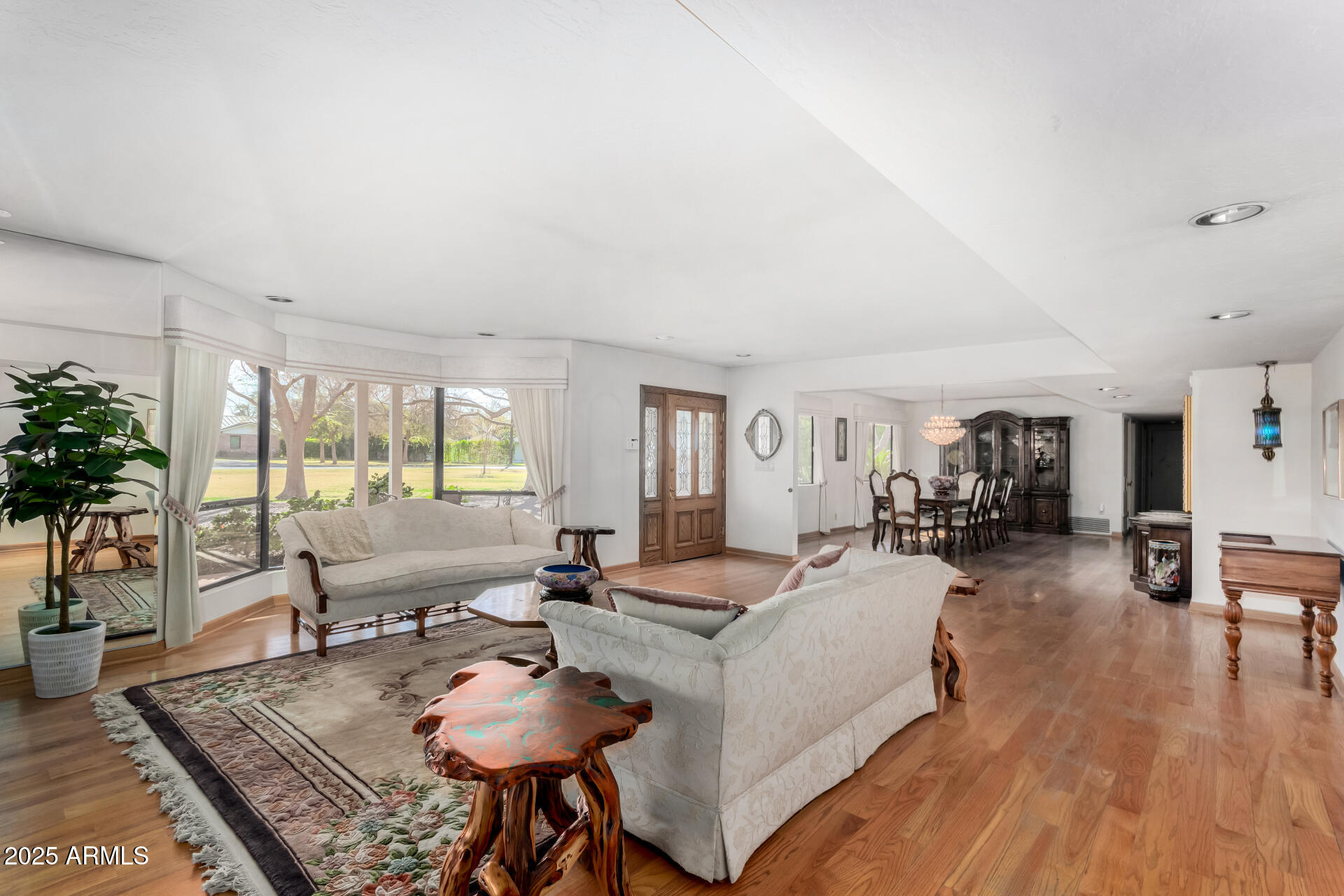 5546 North 4th Street Phoenix, AZ 85012 - Photo 4 of 29 09 - 4th