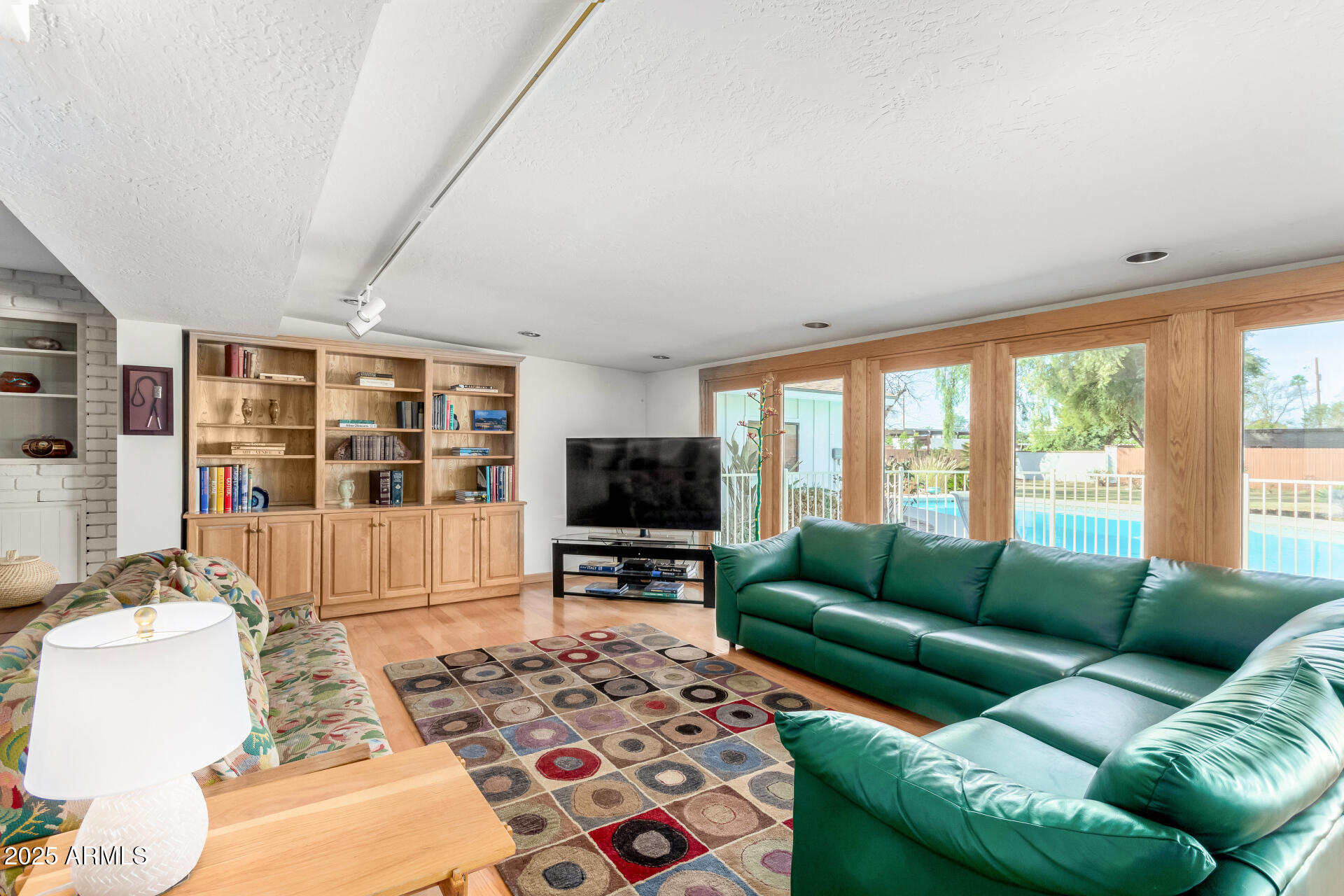 5546 North 4th Street Phoenix, AZ 85012 - Photo 6 of 29 11 - 4th