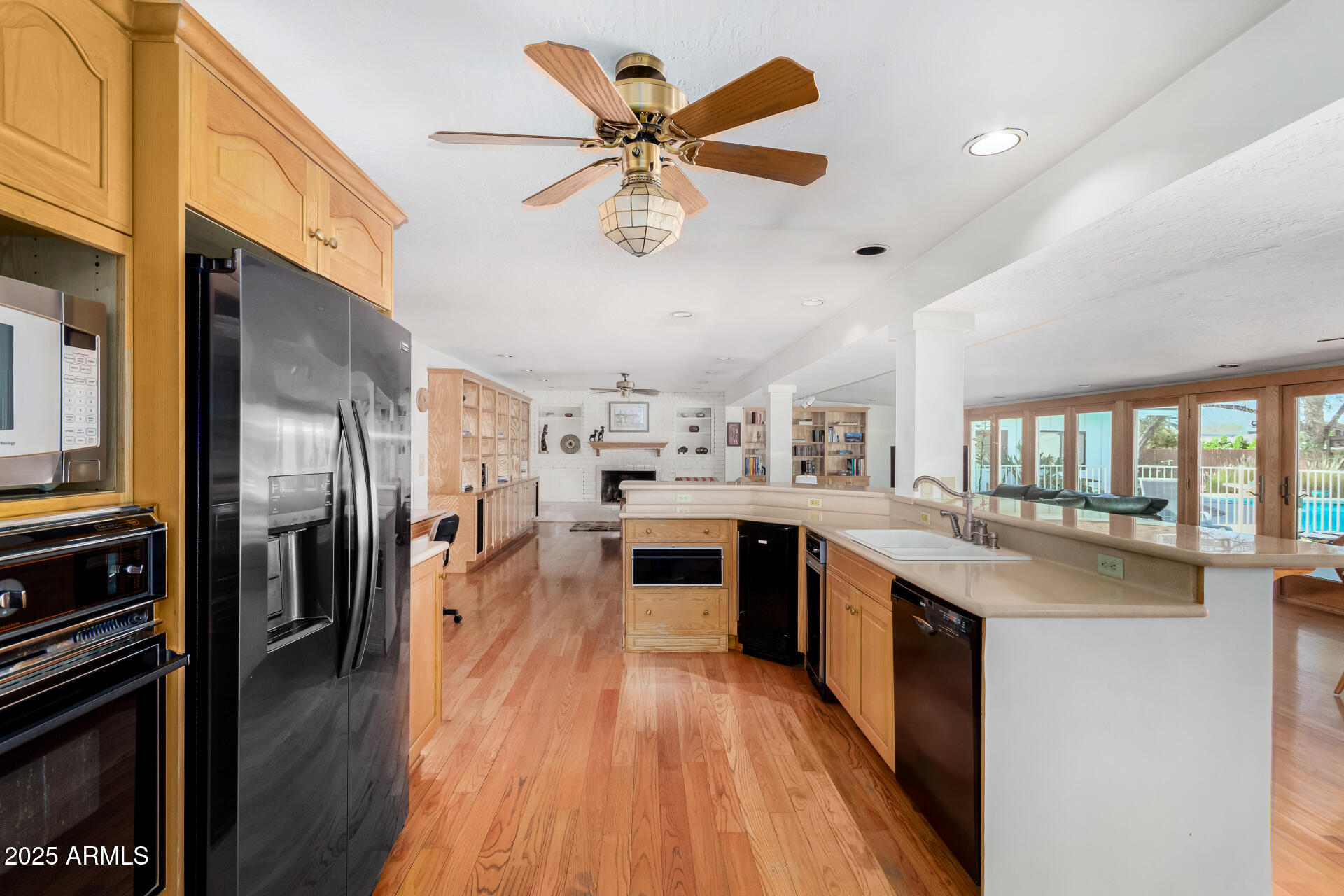 5546 North 4th Street Phoenix, AZ 85012 - Photo 10 of 29 18 - 4th