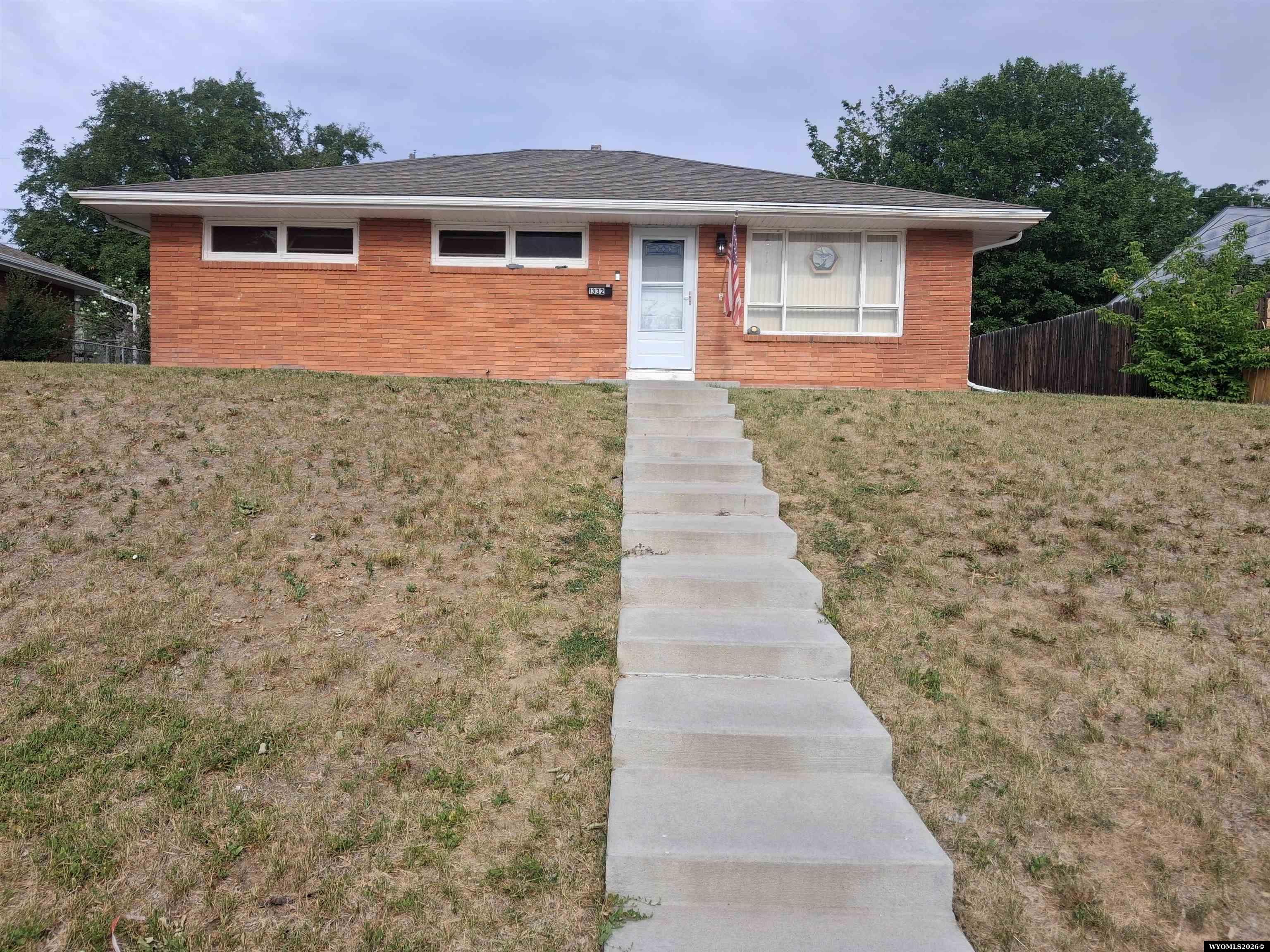 1332 Country Club Road Casper, WY 82609 - Photo 1 of 16