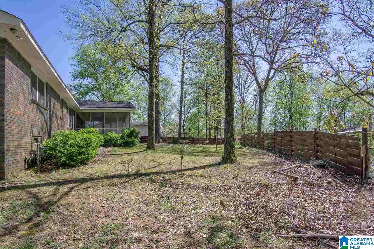 500 Navajo Trail Alabaster, AL 35007 - Photo 8 of 28