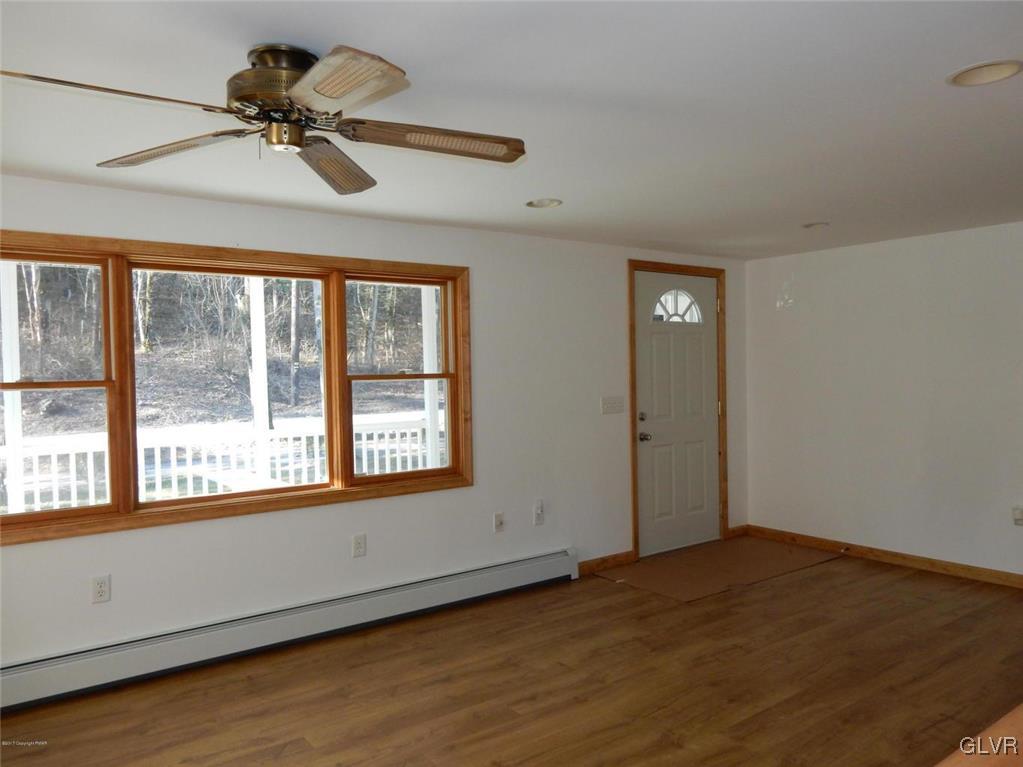 320 Merwinsburg Road Effort, PA 18330 - Photo 24 of 36 Gallery Image 24