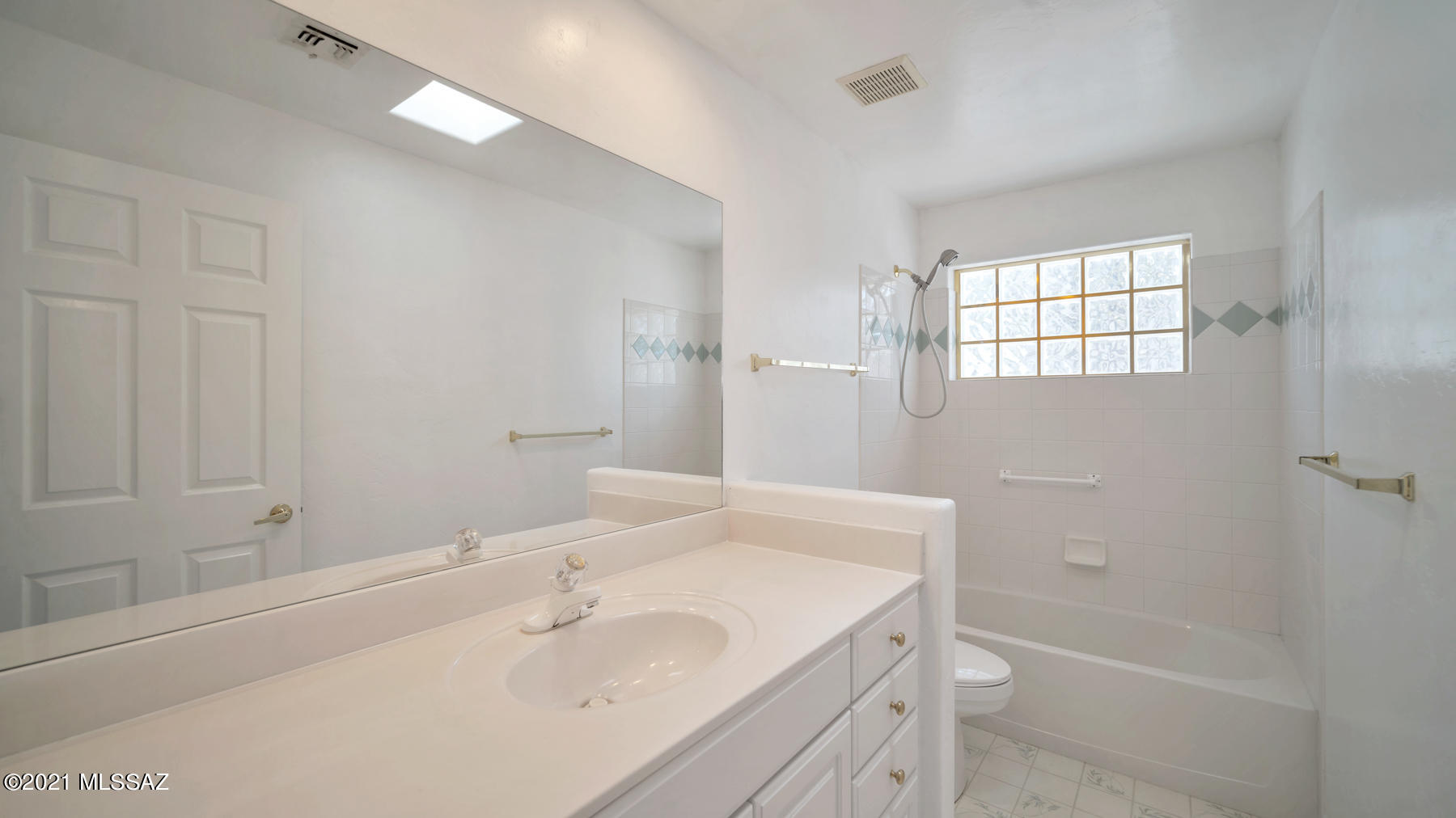 636 West Rio-Altar Green Valley, AZ 85614 - Photo 15 of 25 Gallery Image 15