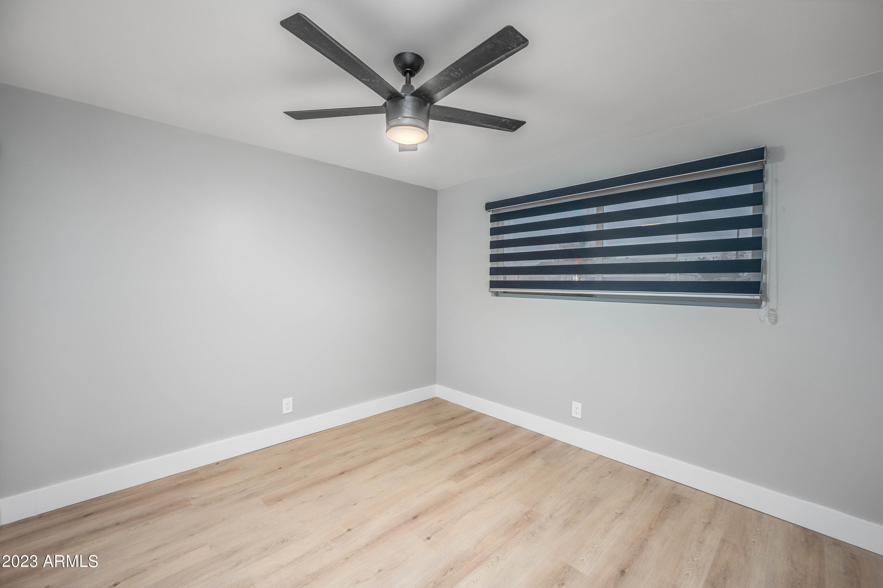3350 West Bloomfield Road Phoenix, AZ 85029 - Photo 17 of 26 3350 W Bloomfield Rd Phoenix AZ 85029-16