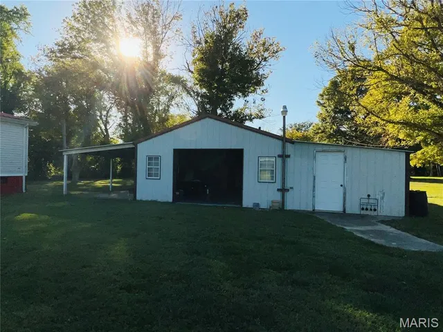 $219,000 | 12373 Bcr 634, Sturdivant, MO 63782