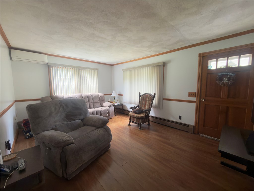 1264 Chopmist Hill Road Scituate, RI 02857 - Photo 13 of 27