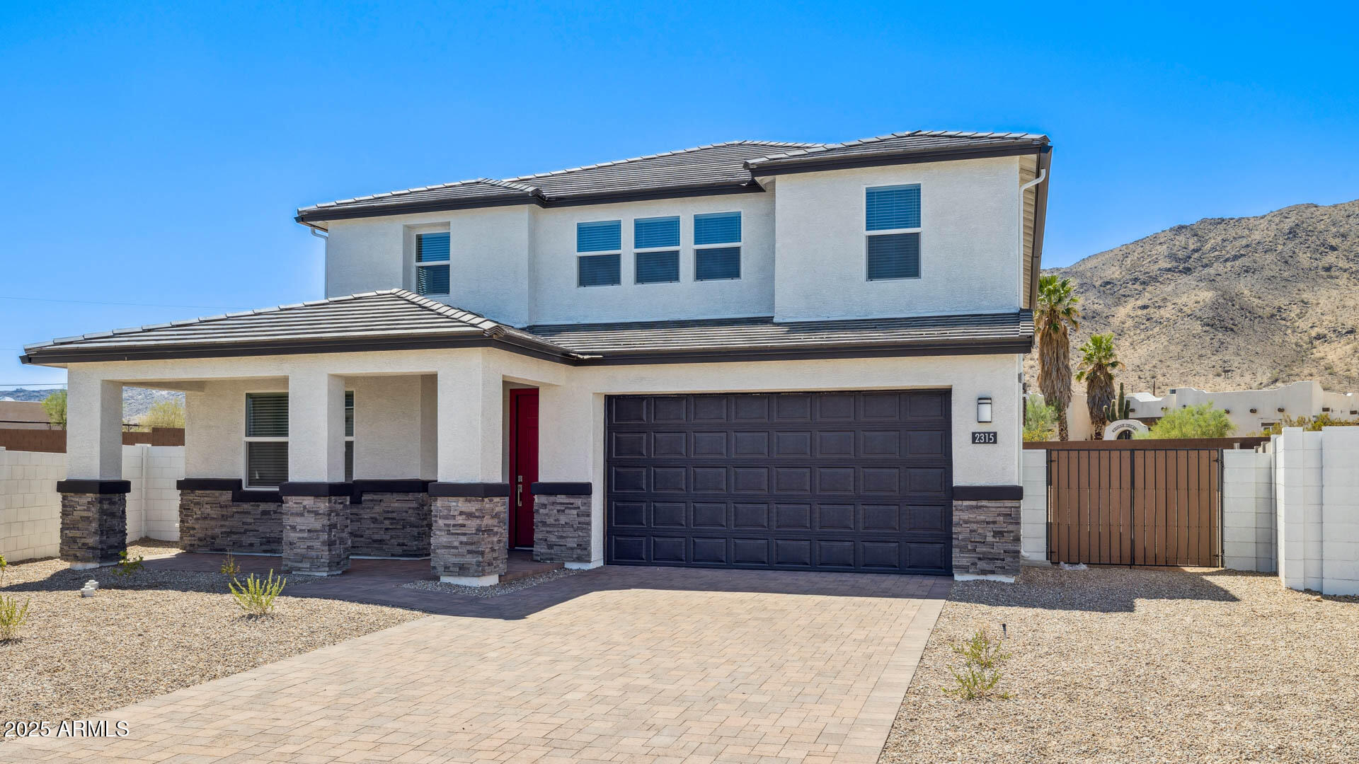 2315 West Pearce Road Phoenix, AZ 85041 - Photo 3 of 52 Exterior