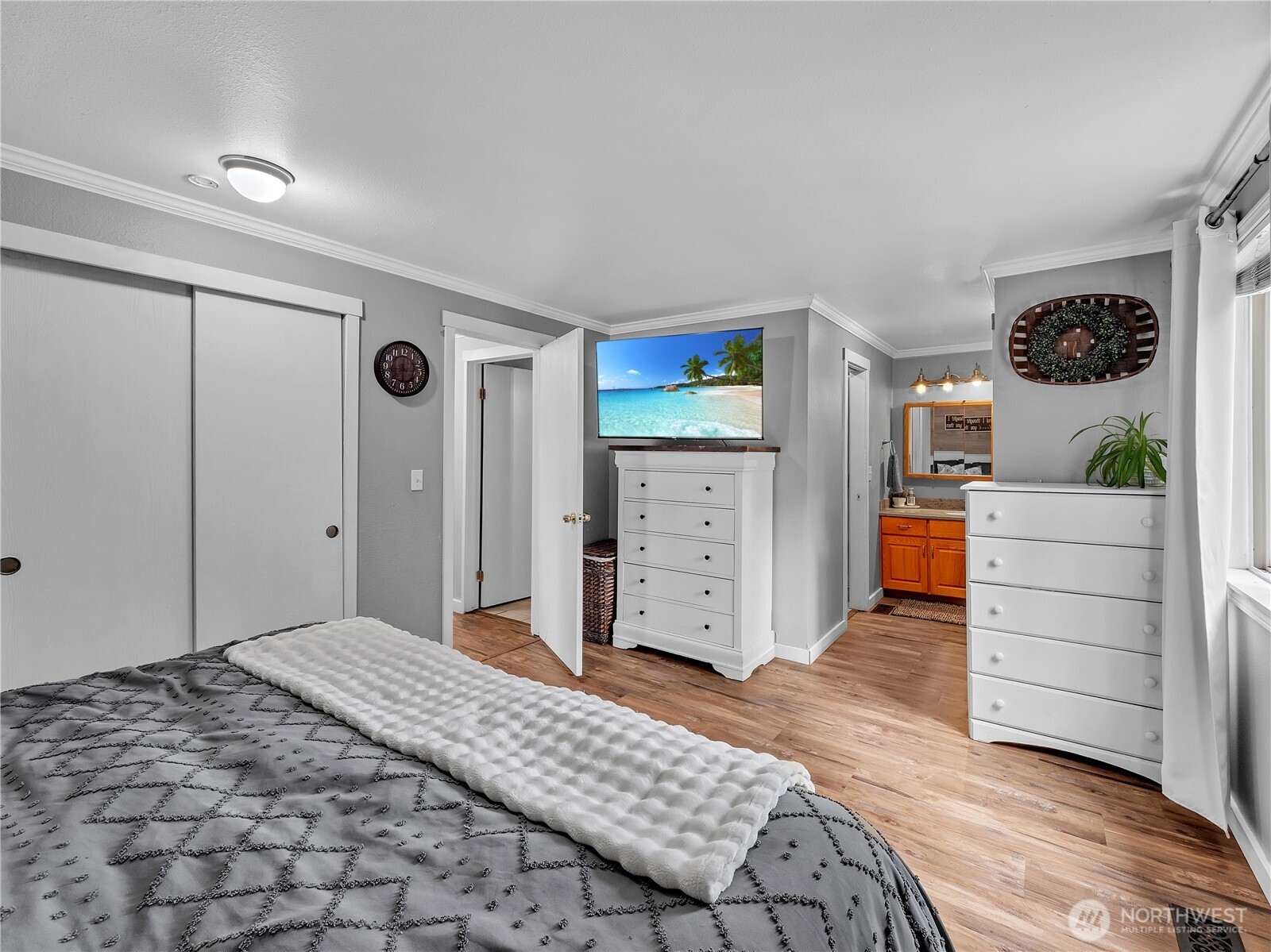 22423 Southeast 321st Street Kent, WA 98042 - Photo 13 of 33