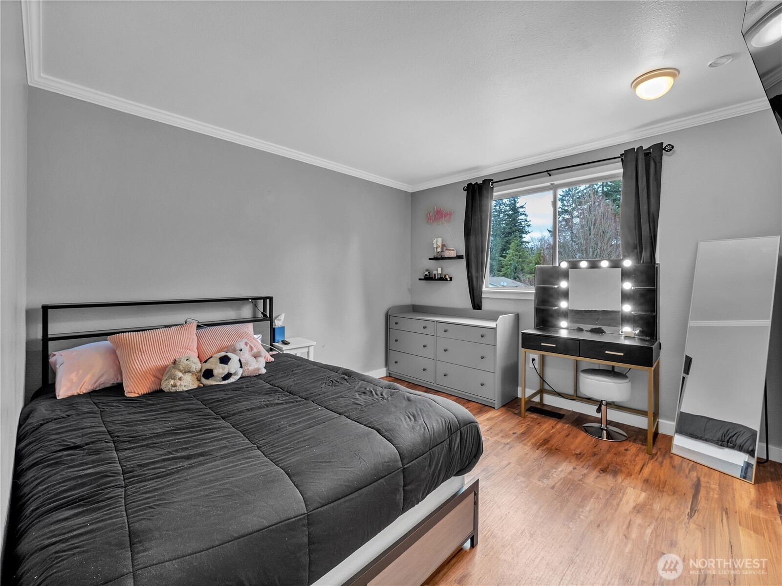 22423 Southeast 321st Street Kent, WA 98042 - Photo 17 of 33