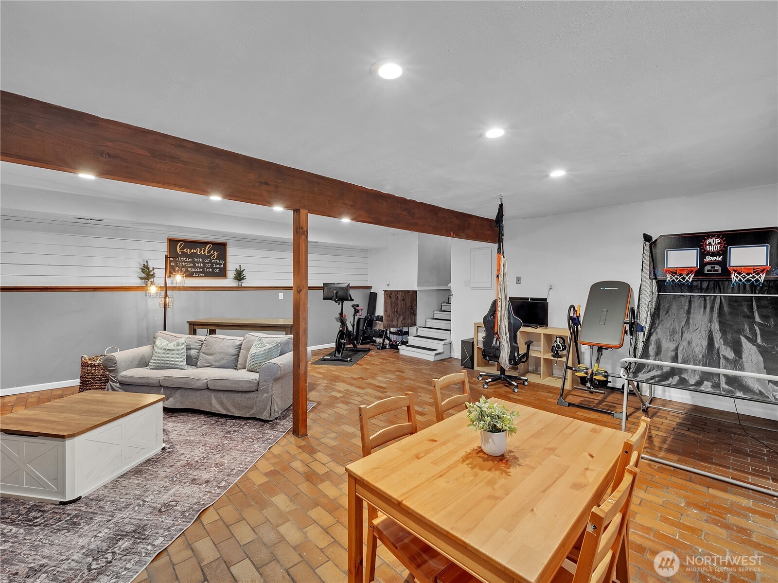 22423 Southeast 321st Street Kent, WA 98042 - Photo 21 of 33