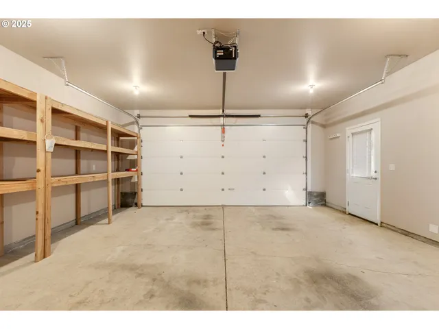 $439,000 | 1884 Northeast Sunset Street, Roseburg, OR 97470