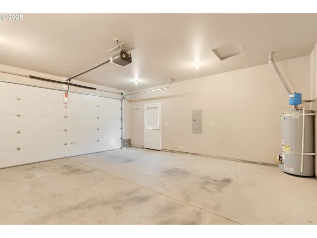 $439,000 | 1884 Northeast Sunset Street, Roseburg, OR 97470