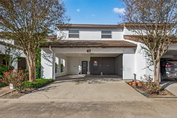 $179,999 | 7655 South Braeswood Boulevard, Unit 47, Houston, TX 77071