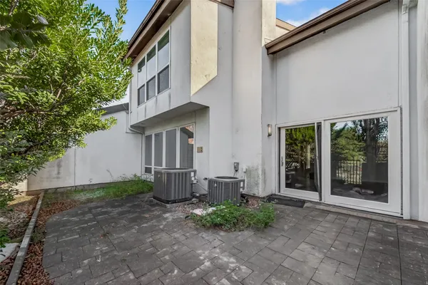 $169,999 | 7655 South Braeswood Boulevard, Unit 47, Houston, TX 77071